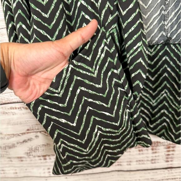 Robert Louis Mature Career Flowy Soft Open Front Cardigan, EUC, Medium - Picture 4 of 10